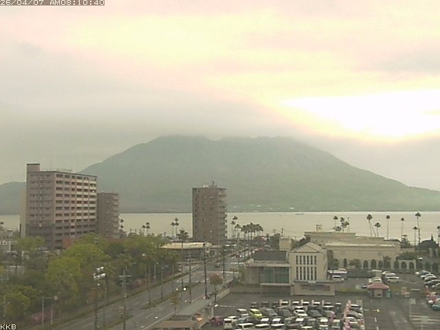 �������J����