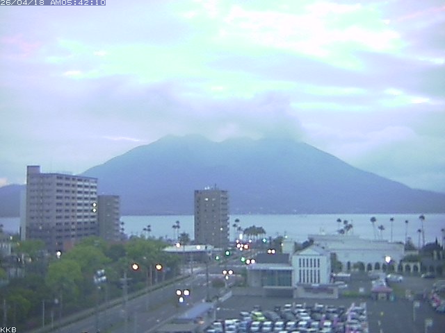 �������J����