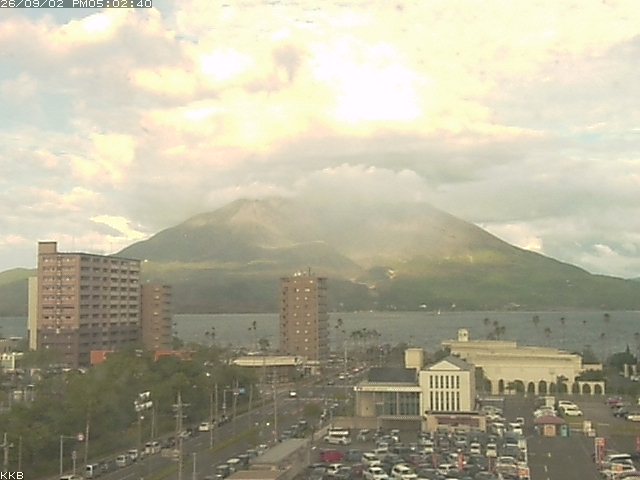 �������J����