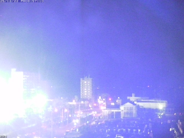 �������J����