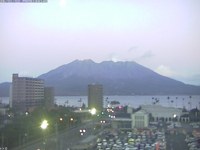 �������J����