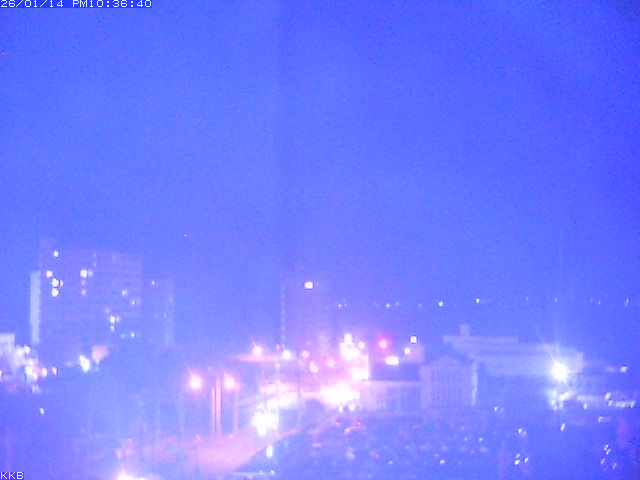 �������J����