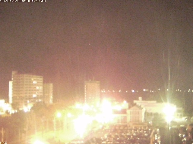 �������J����