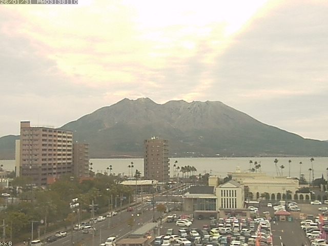 �������J����