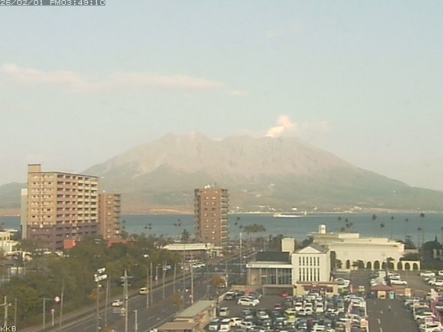 �������J����