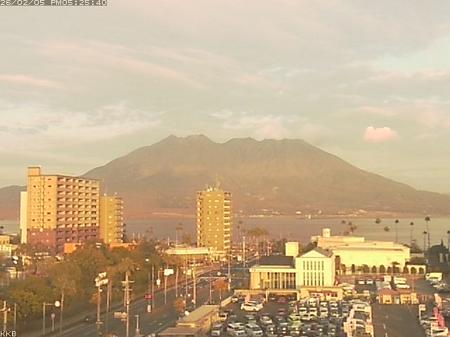 �������J����