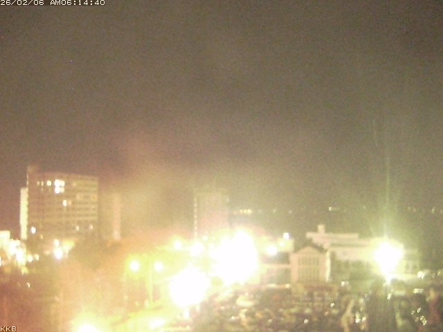 �������J����