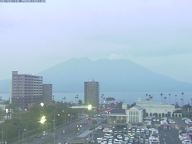 �������J����