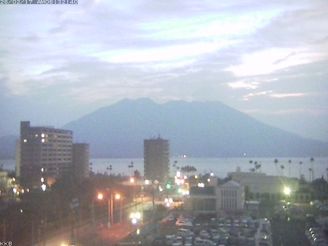 �������J����