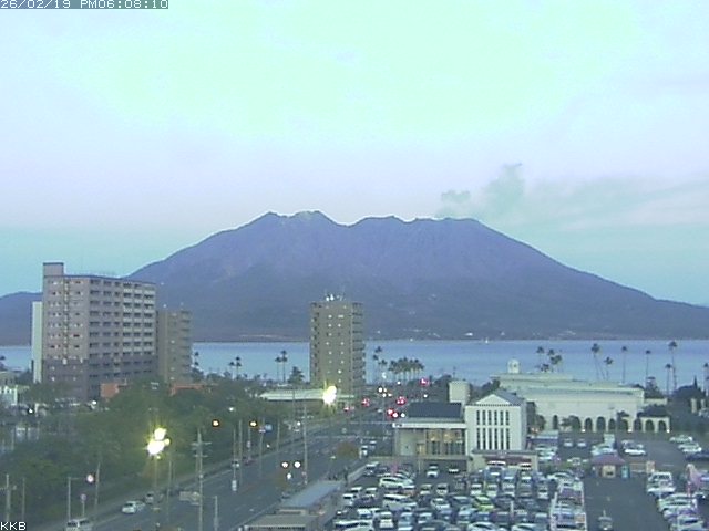 �������J����