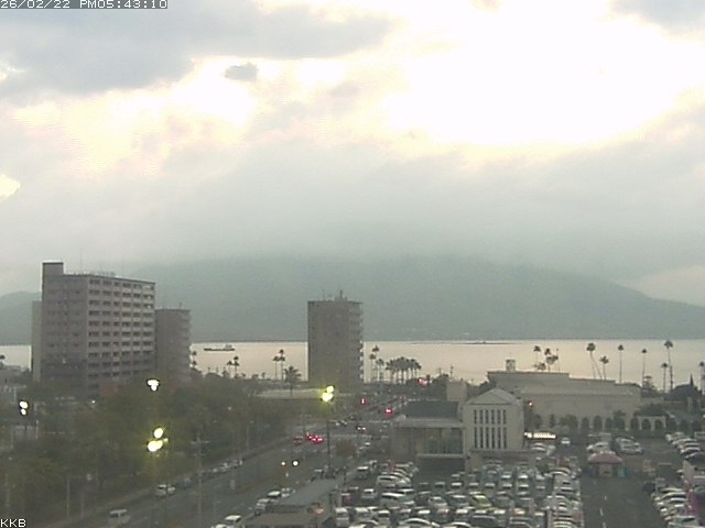 �������J����