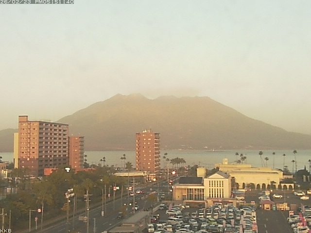 �������J����