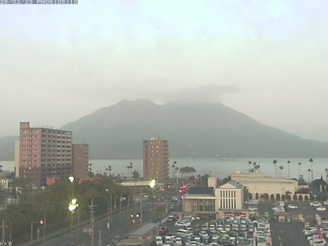 �������J����