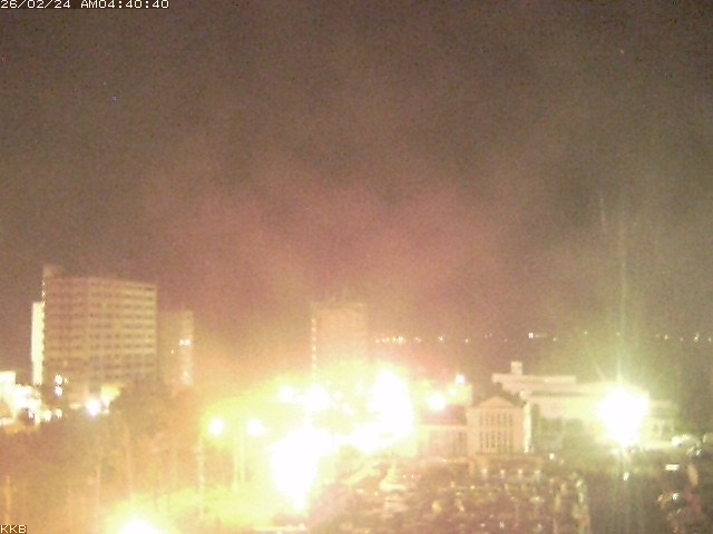 �������J����