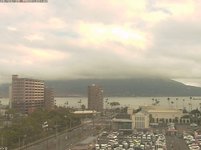 �������J����