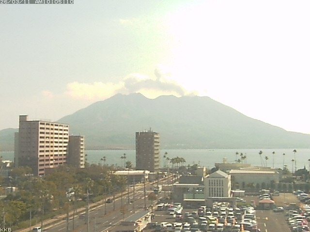 �������J����