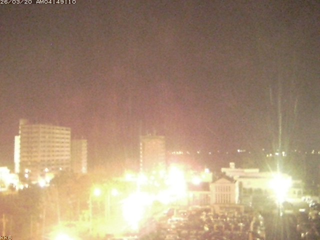 �������J����