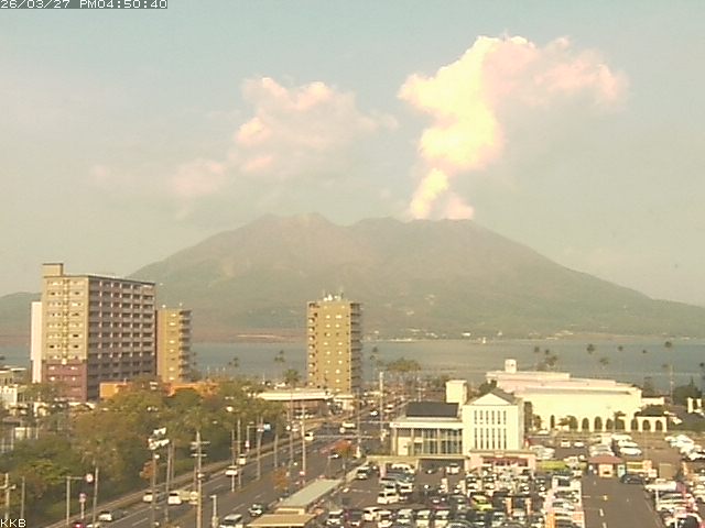 �������J����