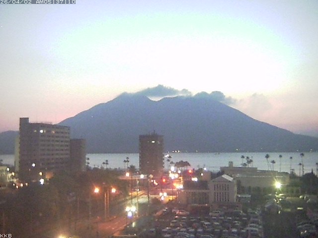 �������J����