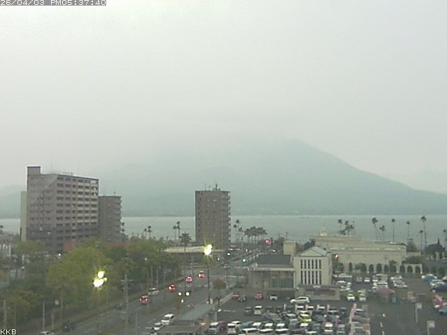 �������J����