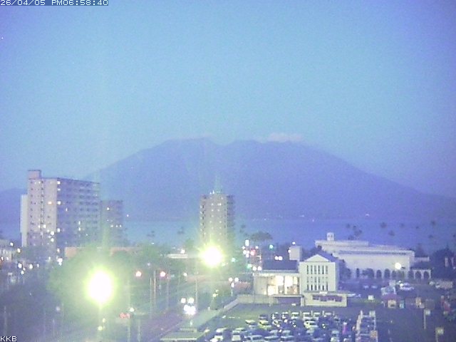 �������J����