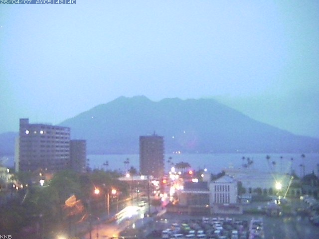 �������J����