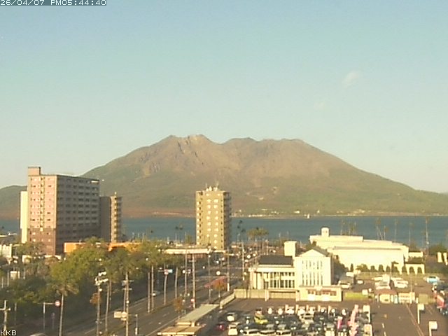 �������J����