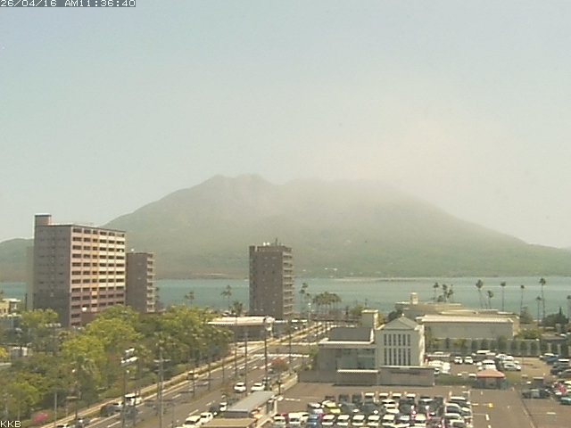 �������J����