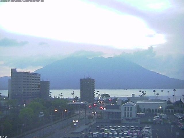 �������J����