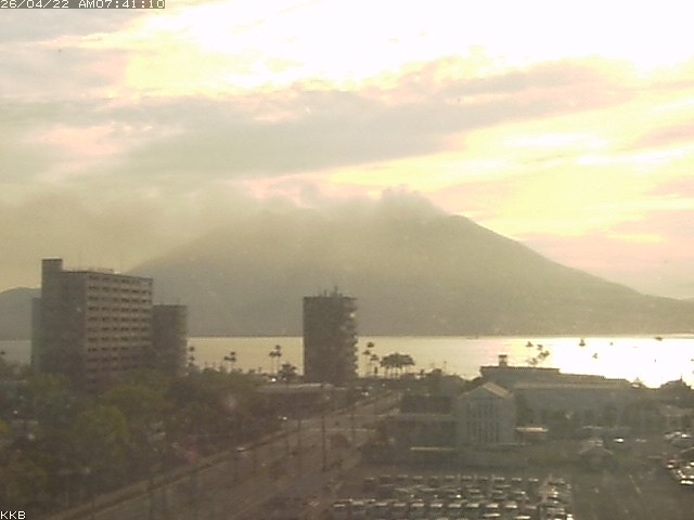 �������J����