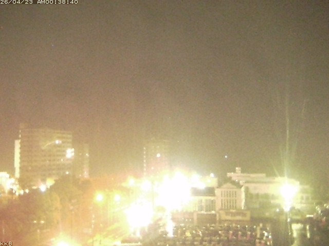 �������J����