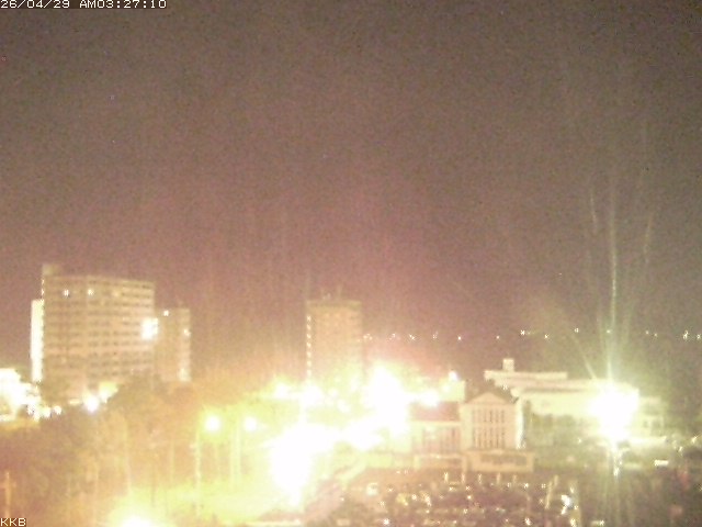 �������J����