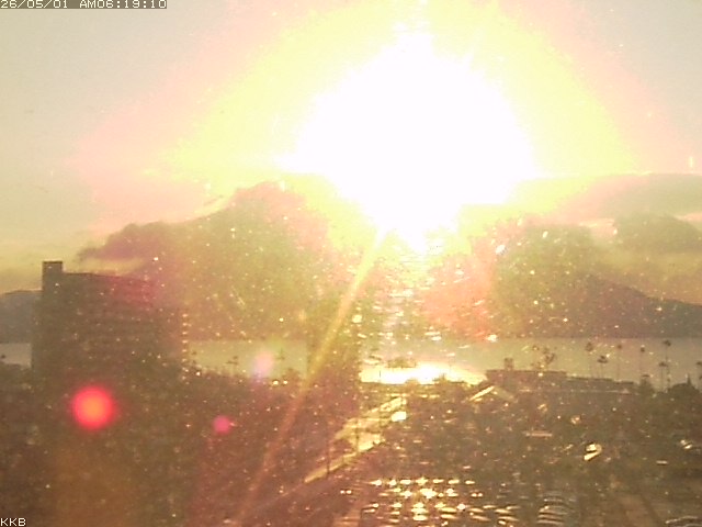 �������J����