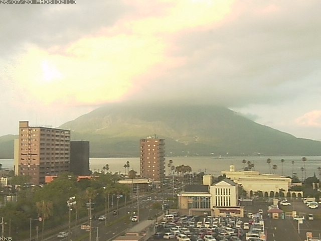 �������J����