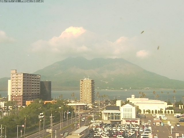 �������J����