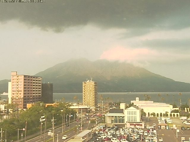 �������J����
