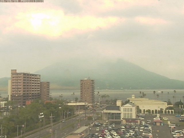 �������J����