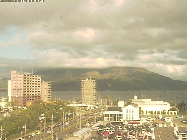 �������J����